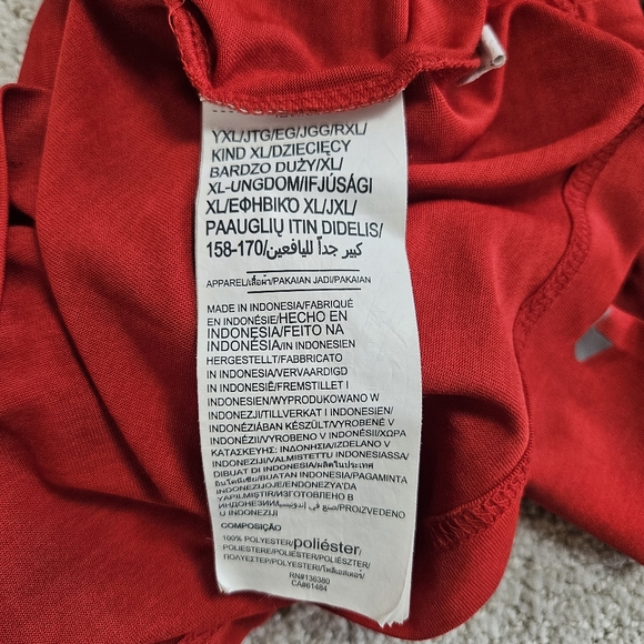 YXL Red Under Armour St. Louis Cardinals Heat Gear Pullover 1/4 Zip - Picture 5 of 5